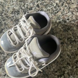 Jordan cool grey 11